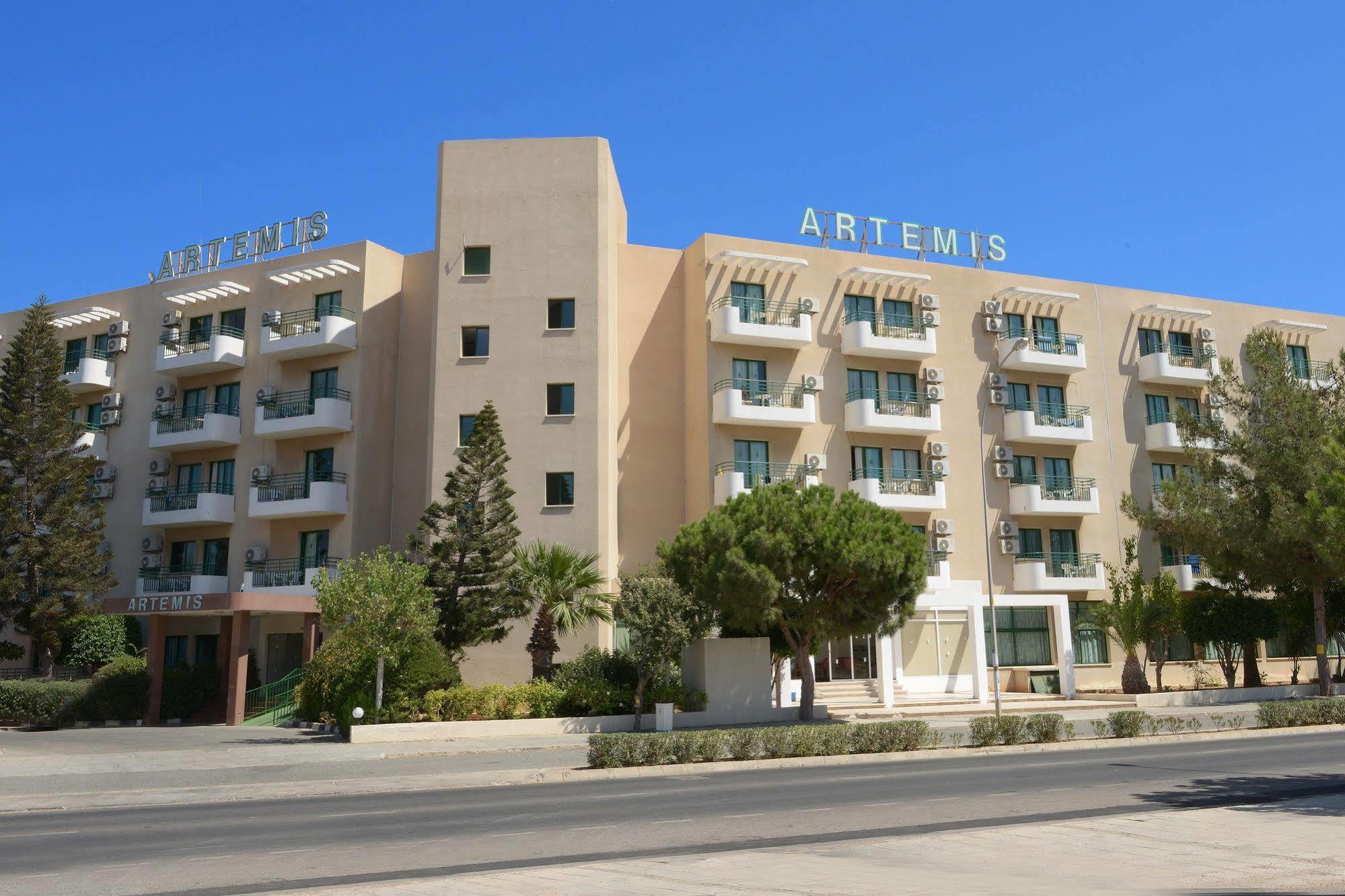 Artemis Hotel Apartments Protaras Exterior foto